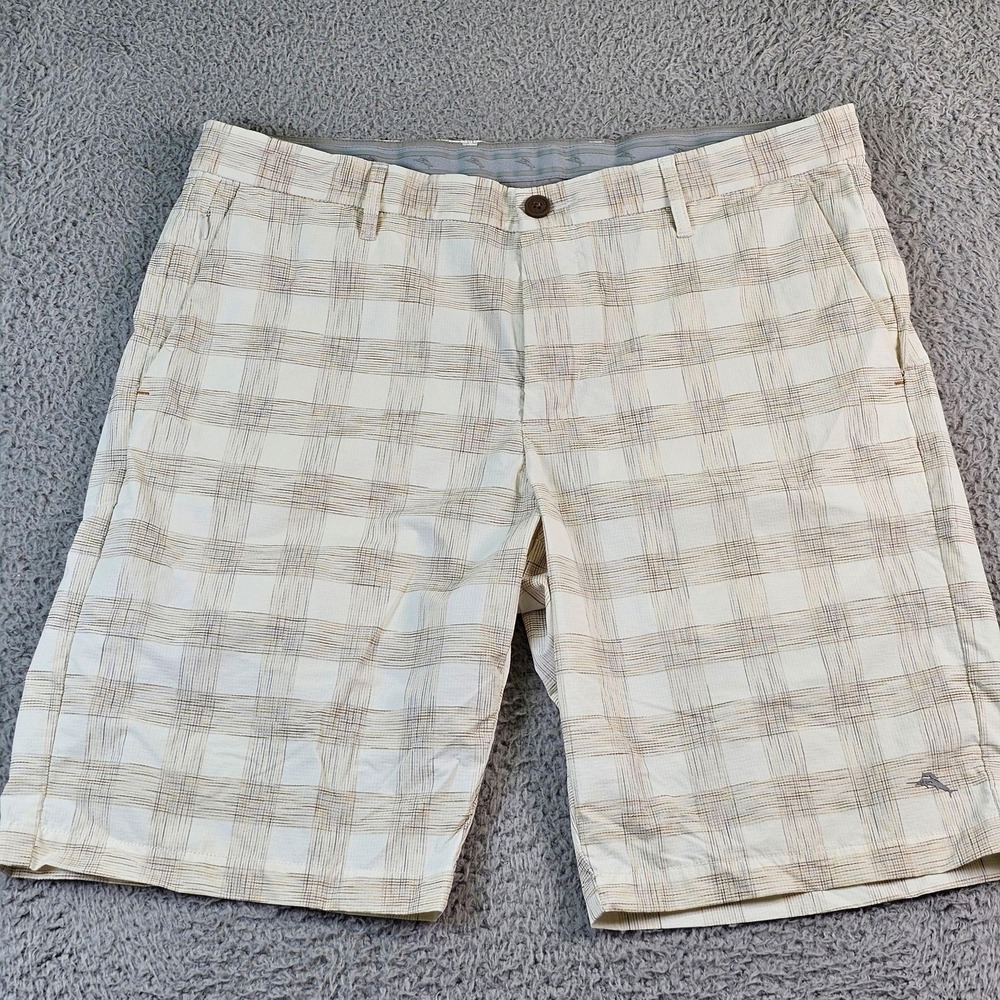Tommy Bahama Shorts Mens 35‎ Beige Plaid Chino Stretch 10 Inseam Casual